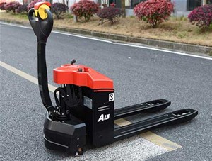 叉車春季保養(yǎng)知識(shí)，你知道幾點(diǎn)？